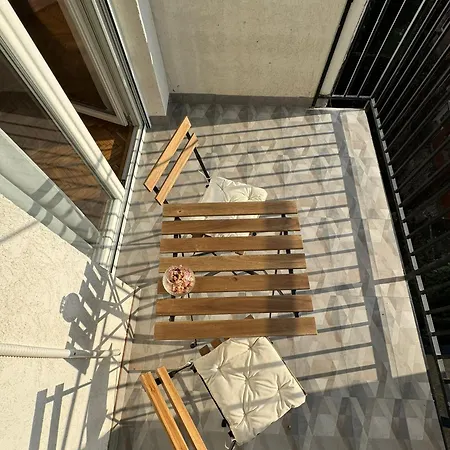 Διαμέρισμα Balconia Sunny In Centre Of Βελιγράδι